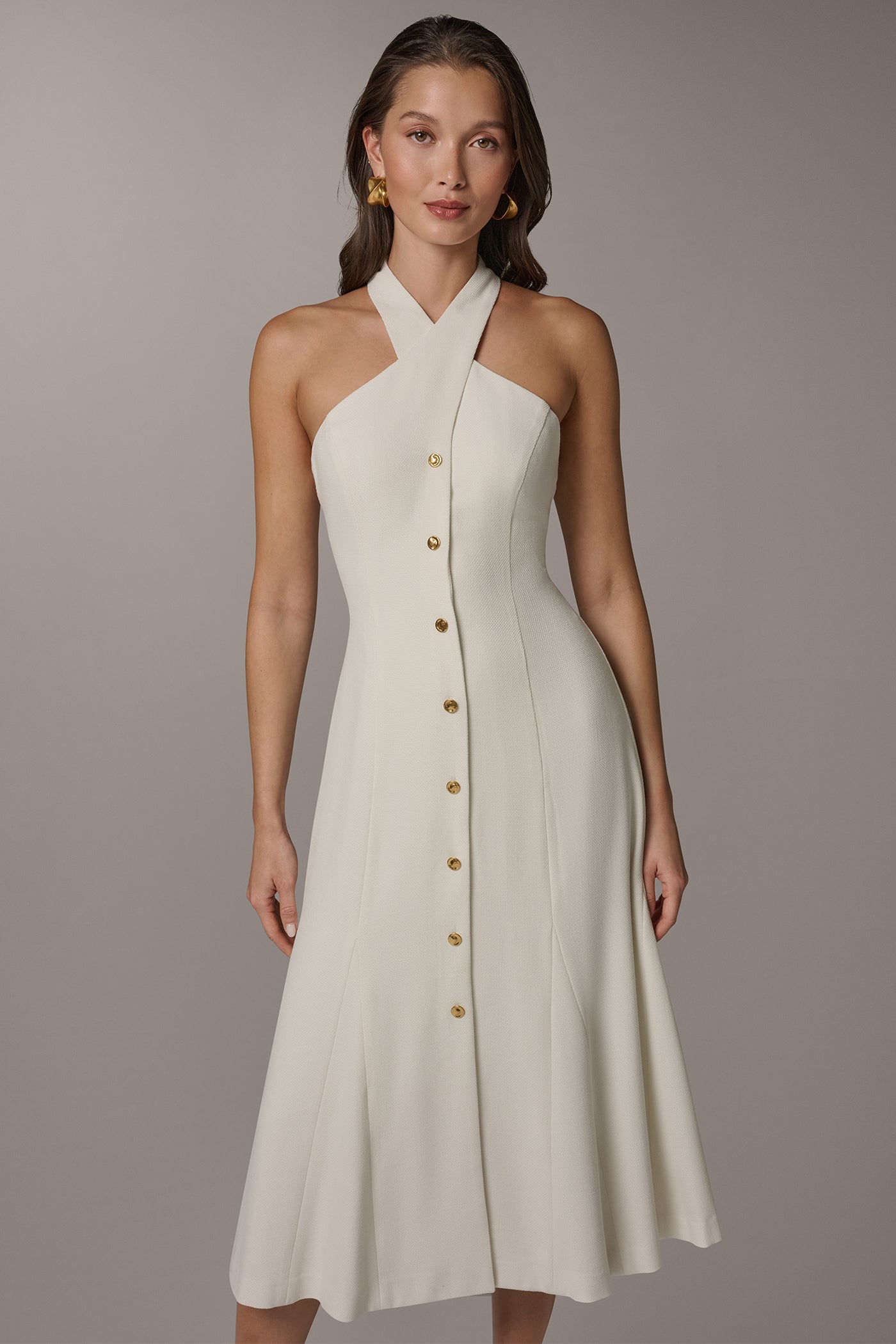 SLEEVELESS CROSS-FRONT MIDI HALTER DRESS