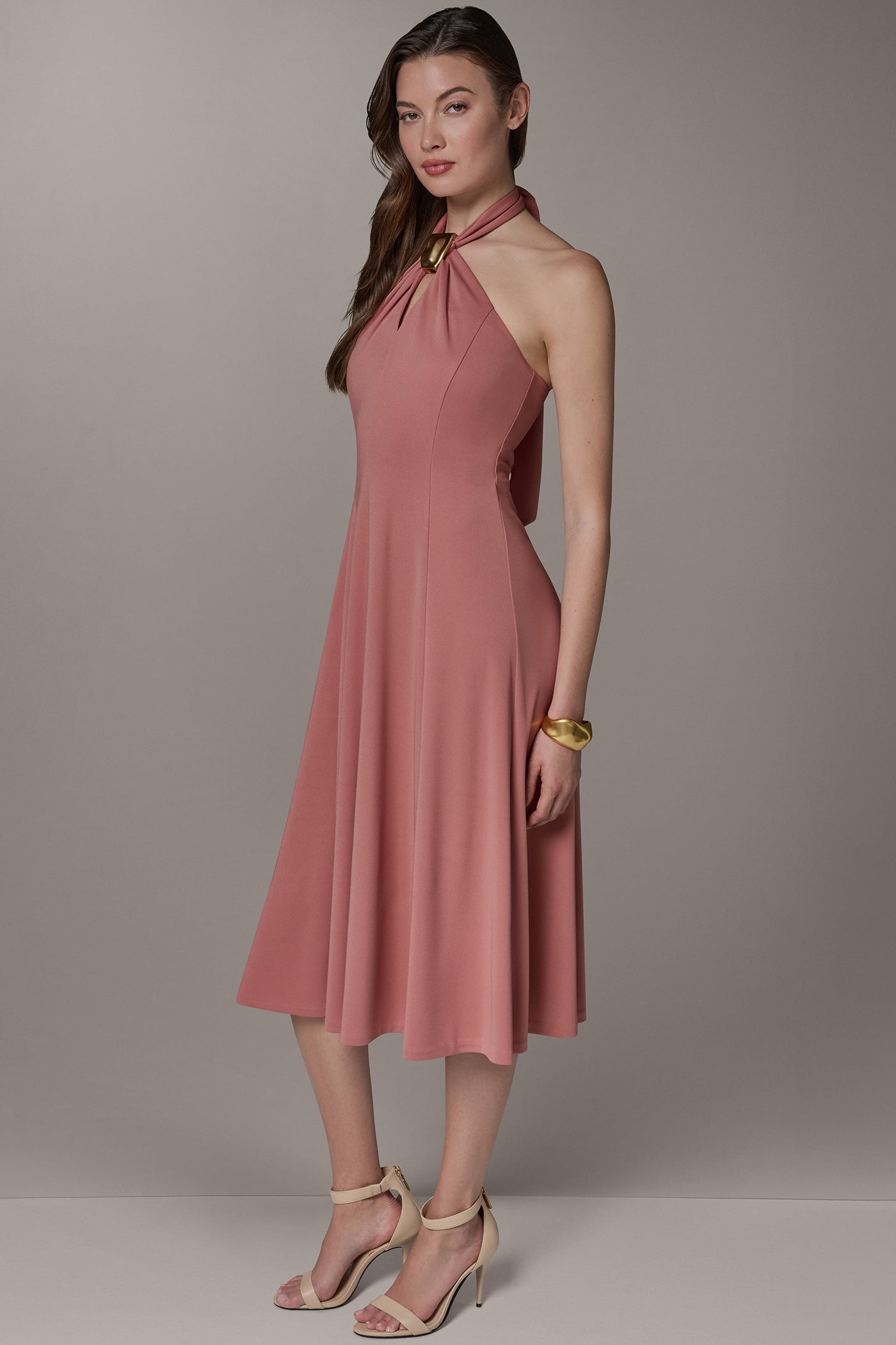SLEEVELESS MIDI A-LINE HALTER DRESS