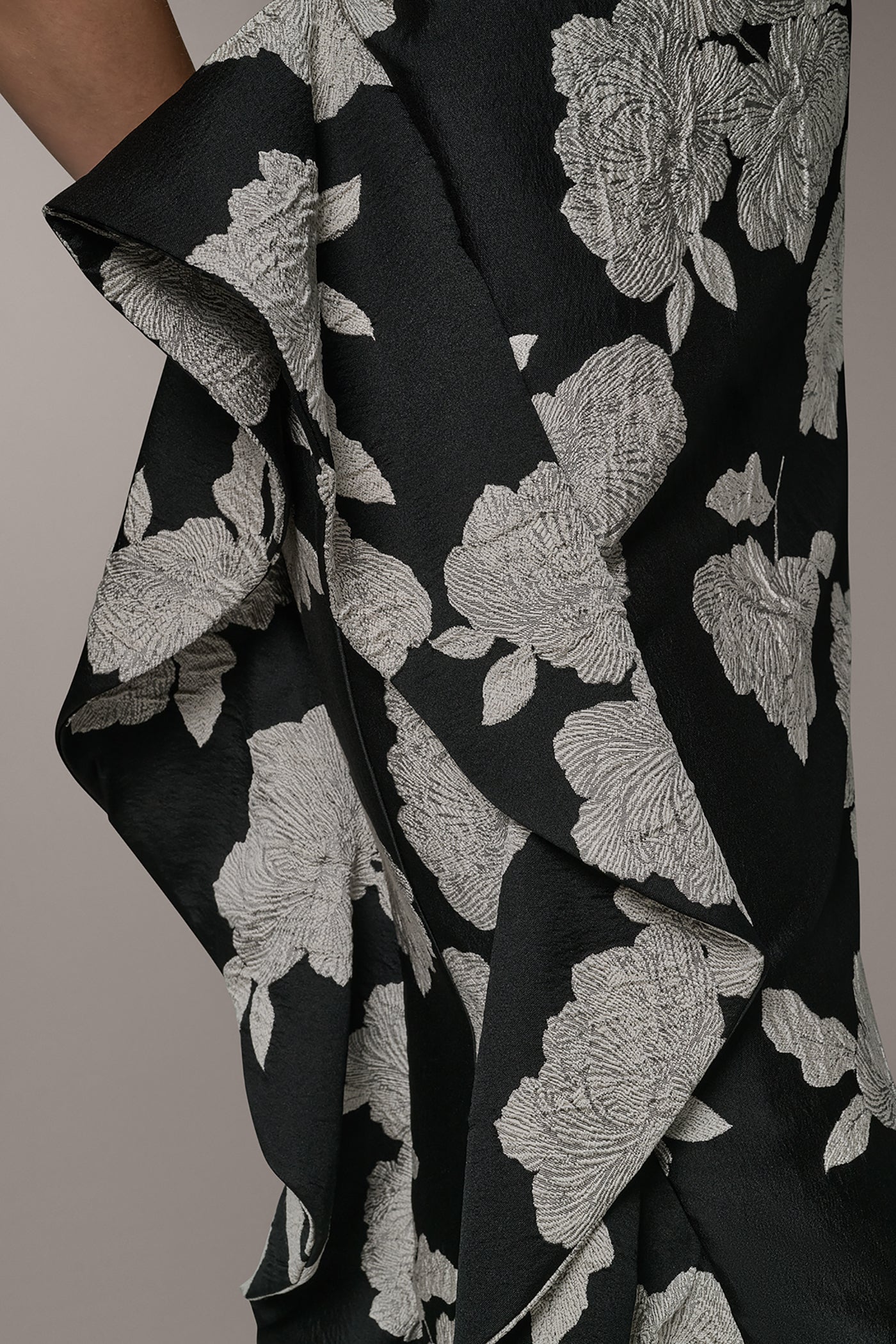 ONE SHOULDER FLORAL SIDE RUFFLE GOWN
